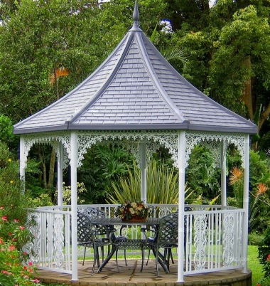 Maintenance free Heptagonal Gazebo 85